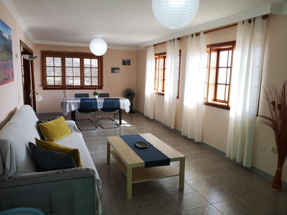 Sea And Mountain View Apartment Los Llanos De Aridane Eksteriør billede