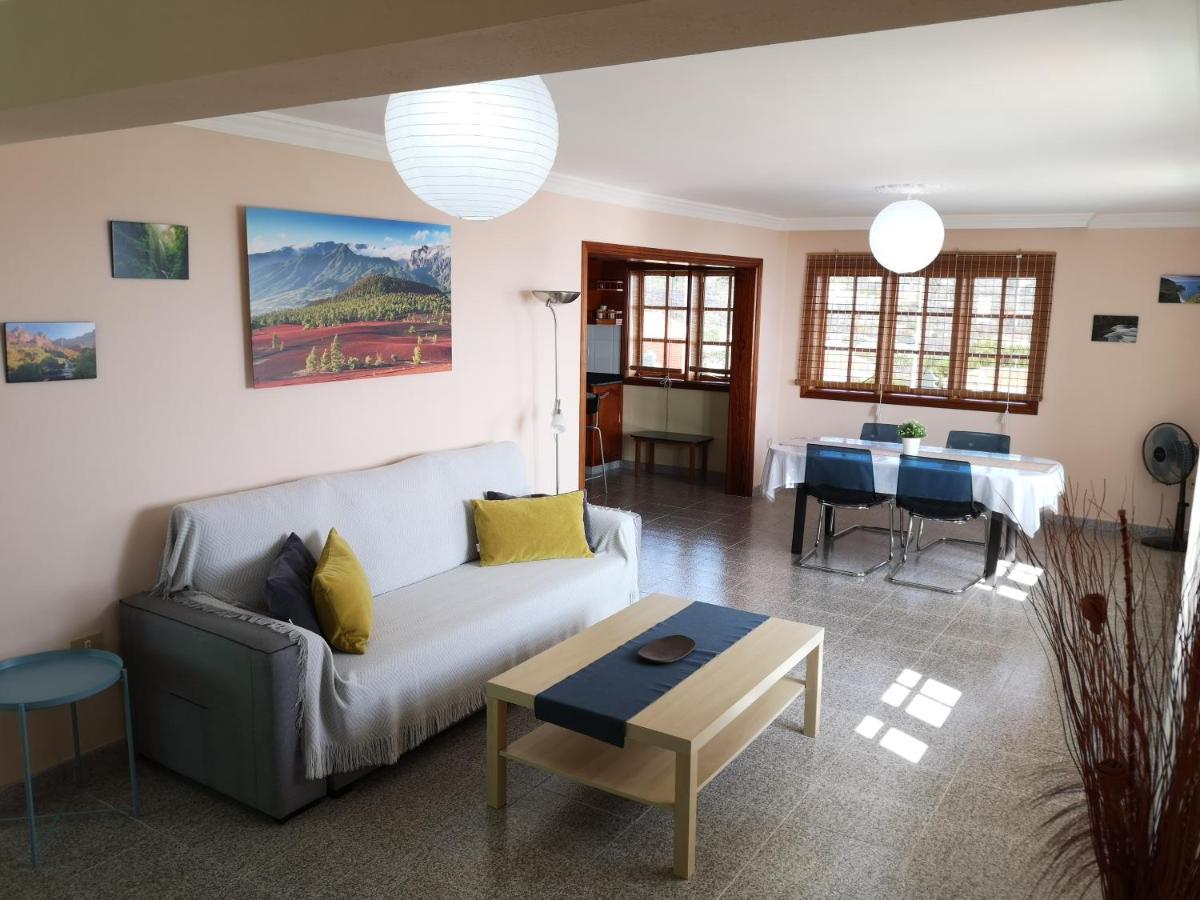 Sea And Mountain View Apartment Los Llanos De Aridane Eksteriør billede